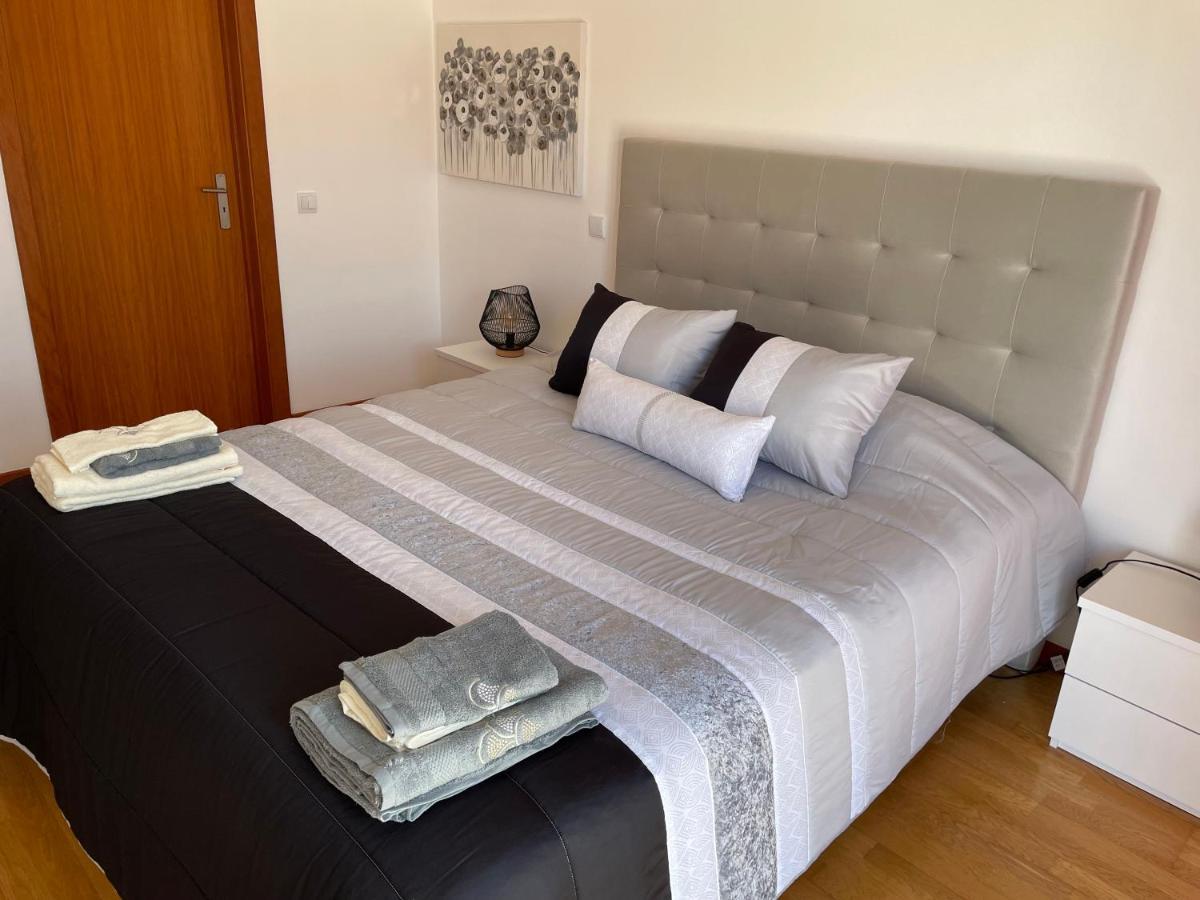 Peixinho Magnifique Appartement Marinha Grande Bagian luar foto
